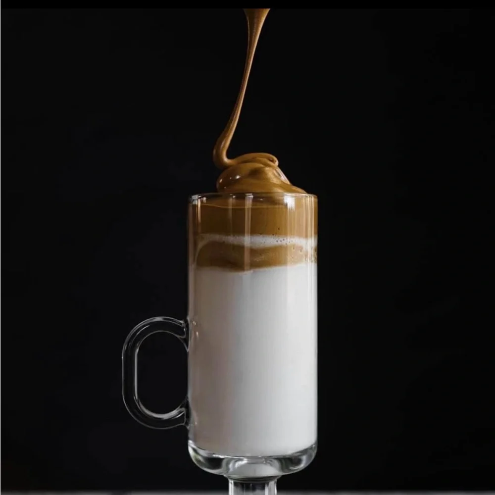 Crate & barrel coffee/cocktail glass stemmed cup/mug